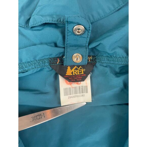 Vintage REI Windbreaker - Picture 6 of 6